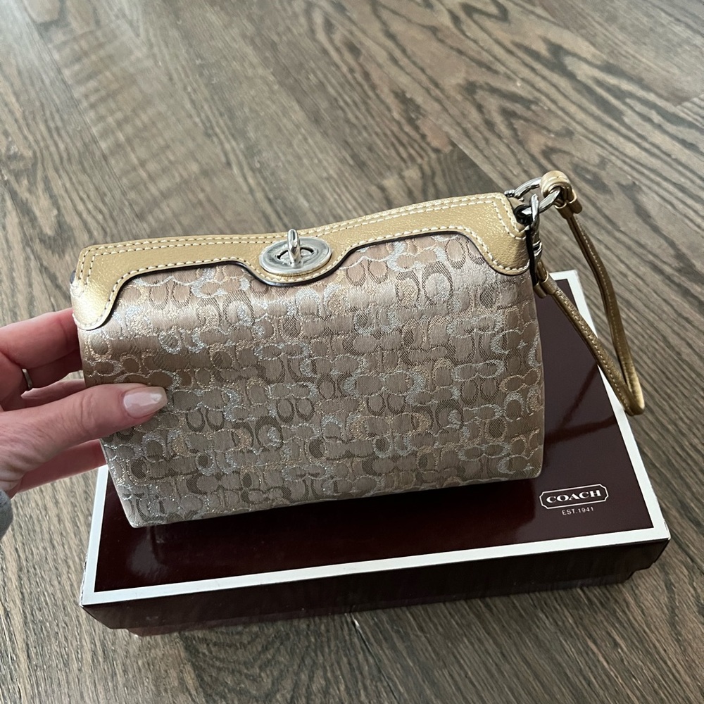 Coach Signature Gold and Tan Turnlock Wristlet NO BOX